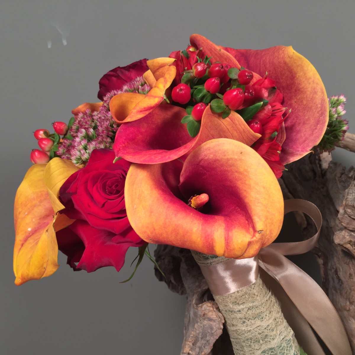 Bridal Bouquet Mango Callas