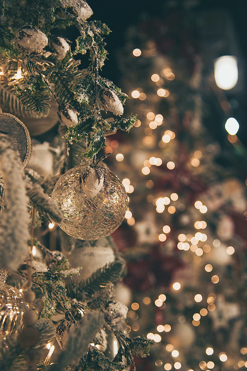 Christmas Glass Crackle Ball