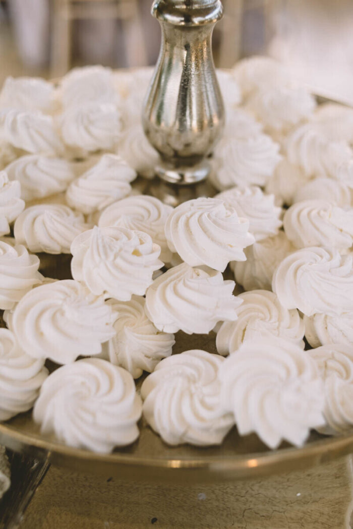 Candy Bar for a Wedding in Greece and other traditional candies. Apart from bezedes you can choose doubles, pastels, pastries to offer to your guests as an accompanying gift to your Wedding Bonbonniere.