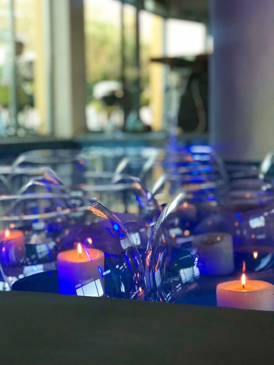 Reception Pool Decoration Glass Spheres