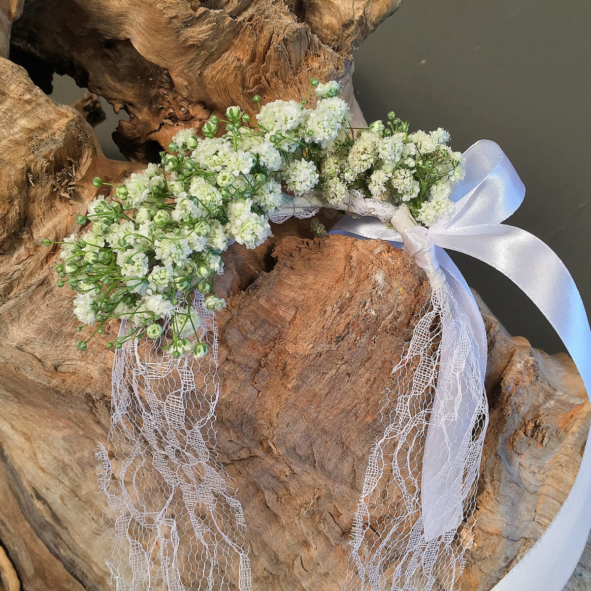 Bridal Coif Gypsophila Lace